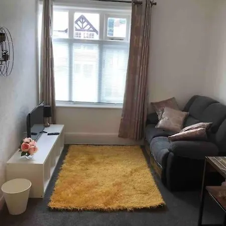 3 Avenue House Scarborough