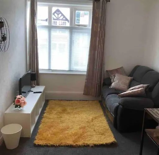 3 Avenue House Скарборо